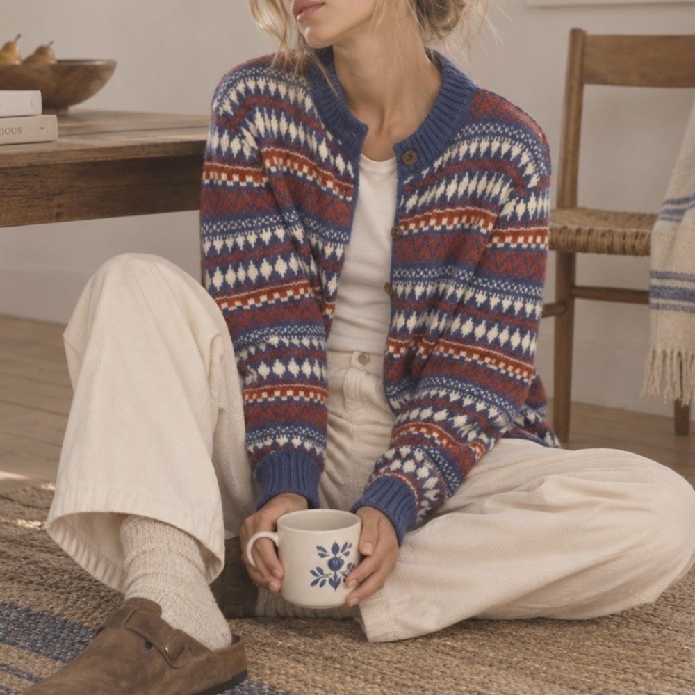 Vintage Knit Cardigan Fair Isle Pure Virgin Wool Blue Red White M Scandi Cabin
